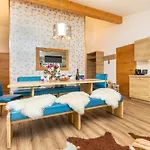 Enjoy The Alps - 4* Flachau