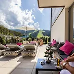 Enjoy The Alps - Aparthotel Flachau