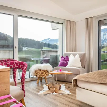 Enjoy The Alps Apartahotel Flachau