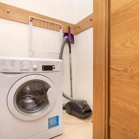 Enjoy The Alps מלון דירות