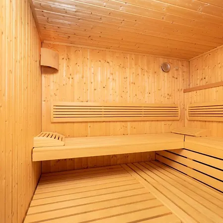 Enjoy The Alps מלון דירות