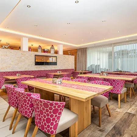 Enjoy The Alps Apart Otel