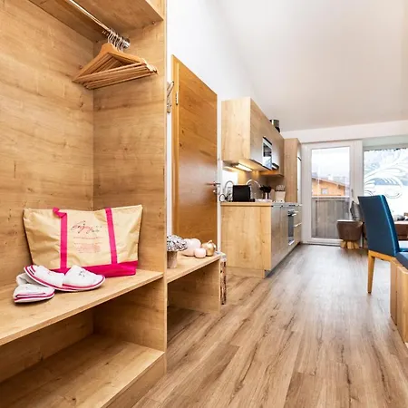 Enjoy The Alps - Lejlighedshotel