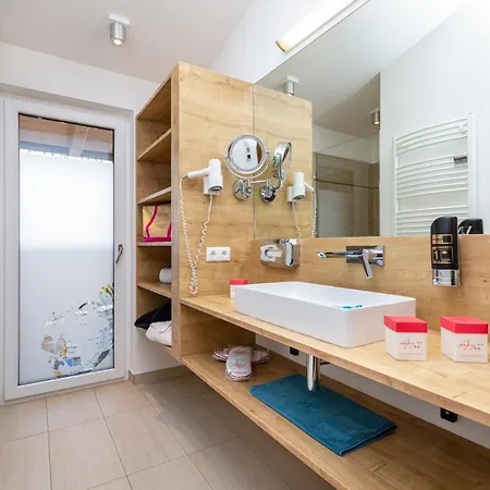 Aparthotel Enjoy The Alps 4*