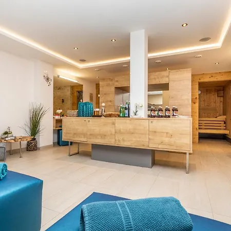 Apartmanhotel Enjoy The Alps - 4*