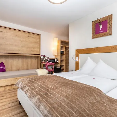 Enjoy The Alps Apart Otel *