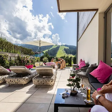 Enjoy The Alps Апарт-отель Флахау