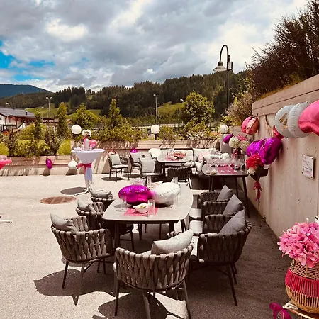 アパートホテル Enjoy The Alps