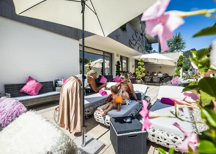 Enjoy The Alps - Apartmanhotel Flachau